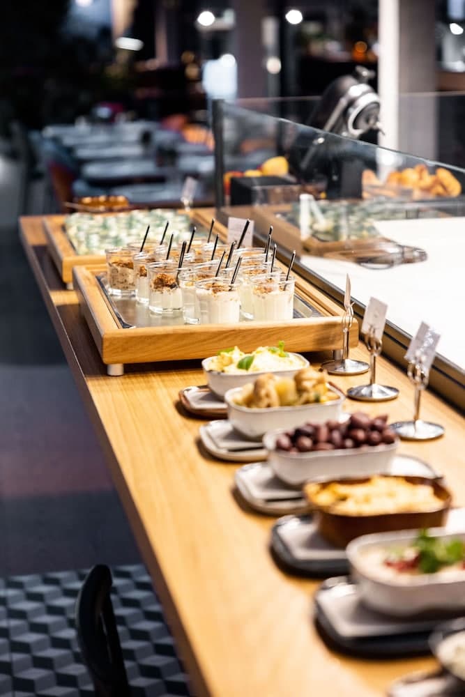 Breakfast buffet