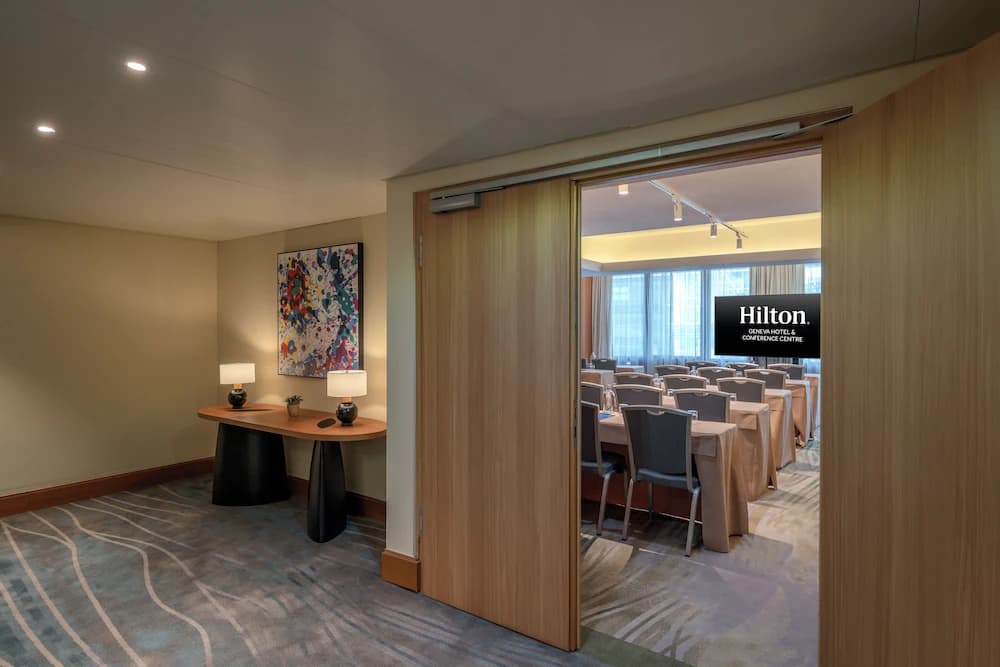 Meeting facility
