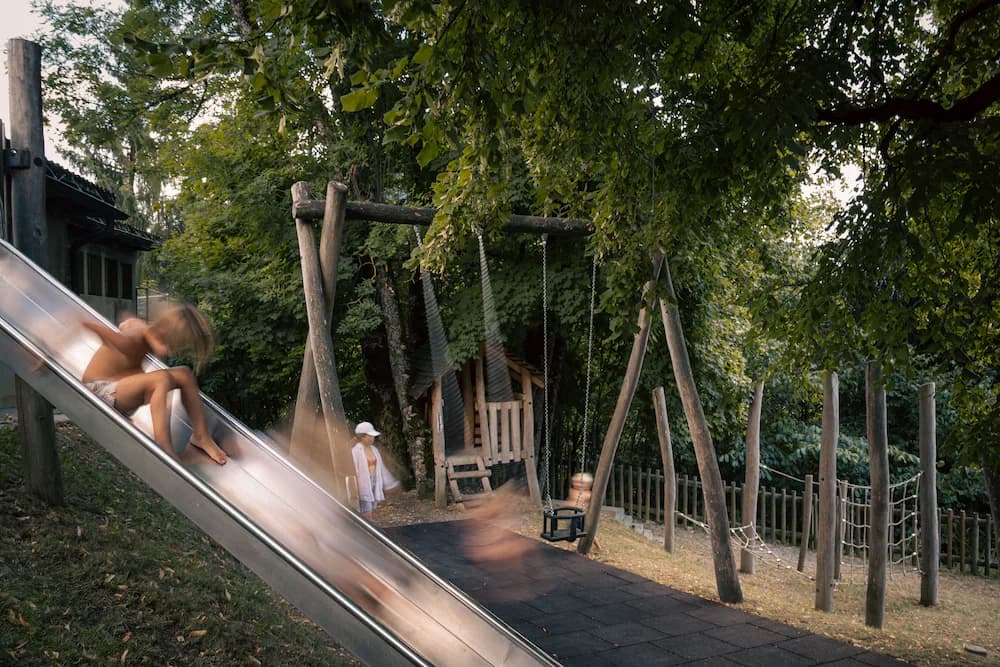Children's play area - outdoor