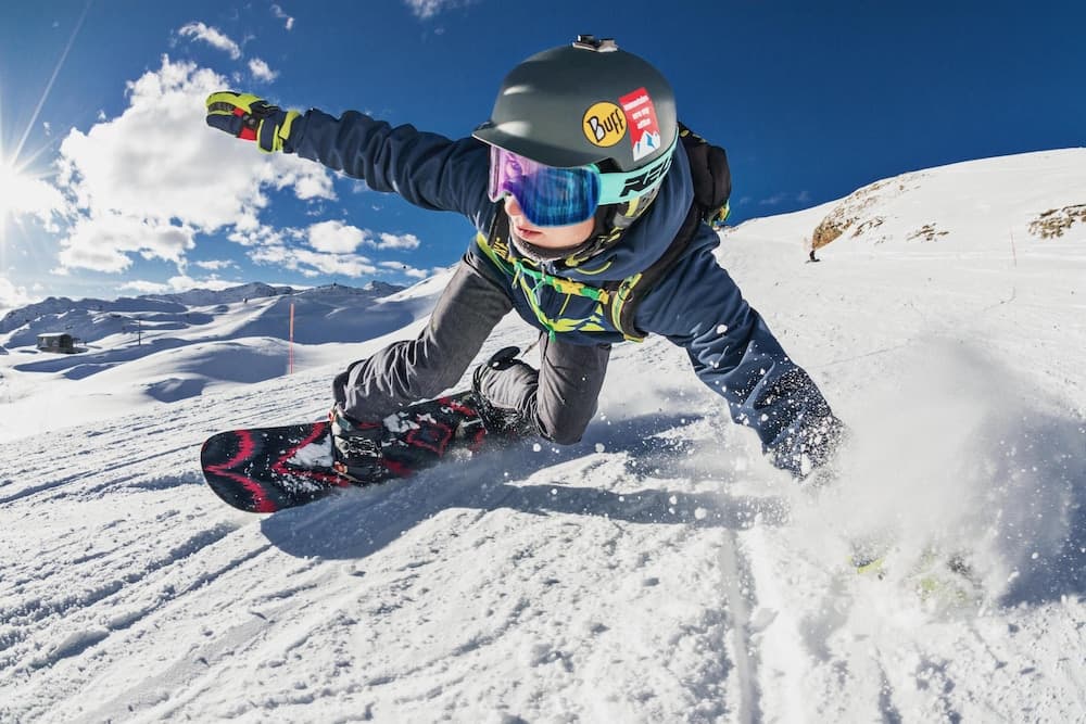 Snow and ski sports