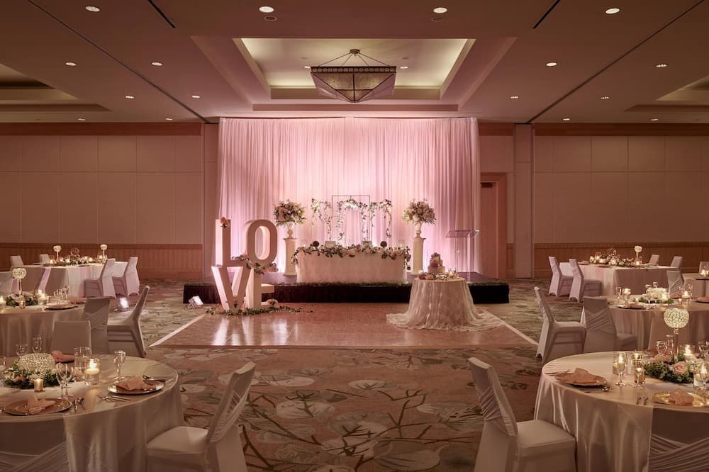 Banquet hall