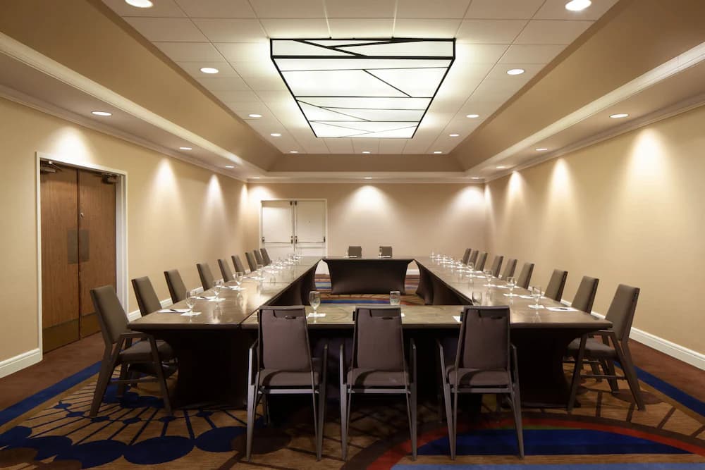 Meeting facility