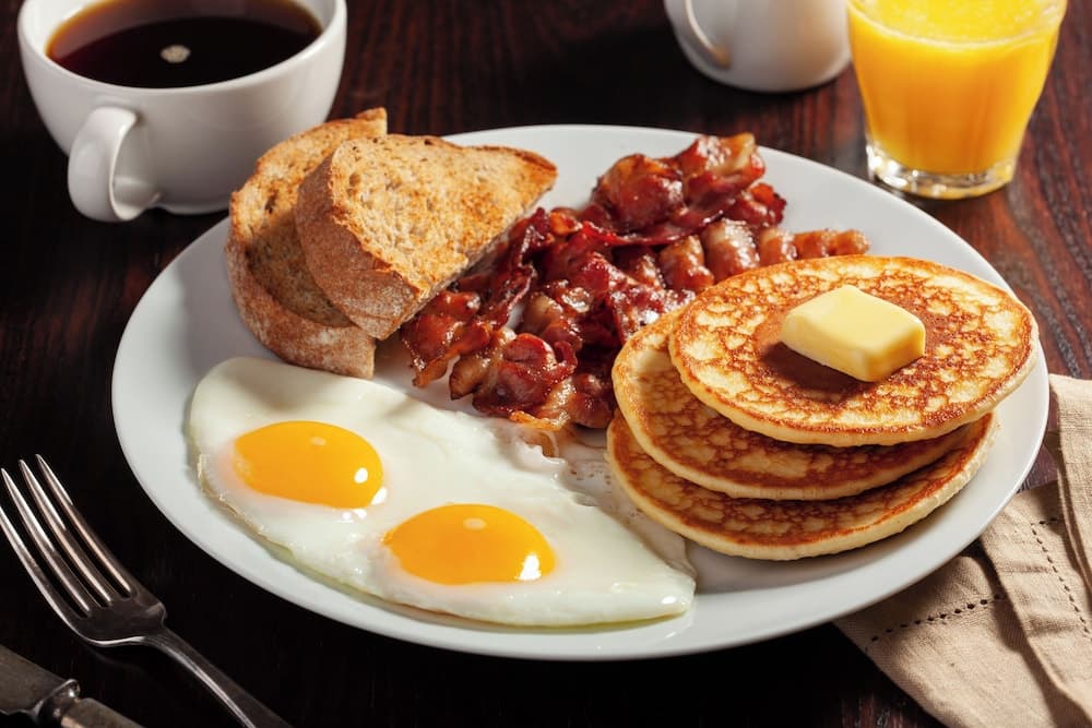 Breakfast meal