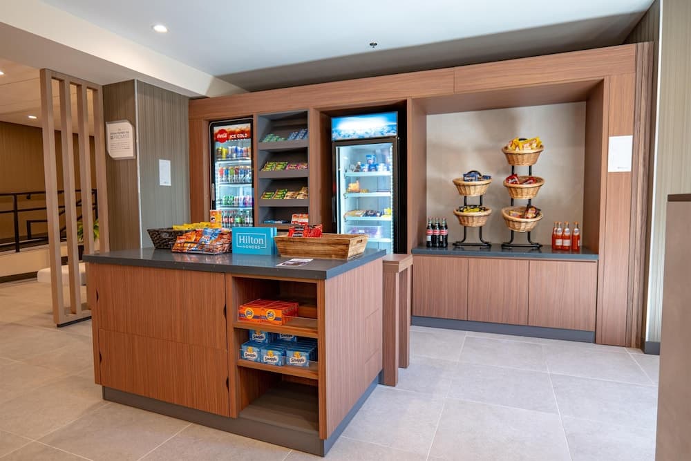 Snack bar