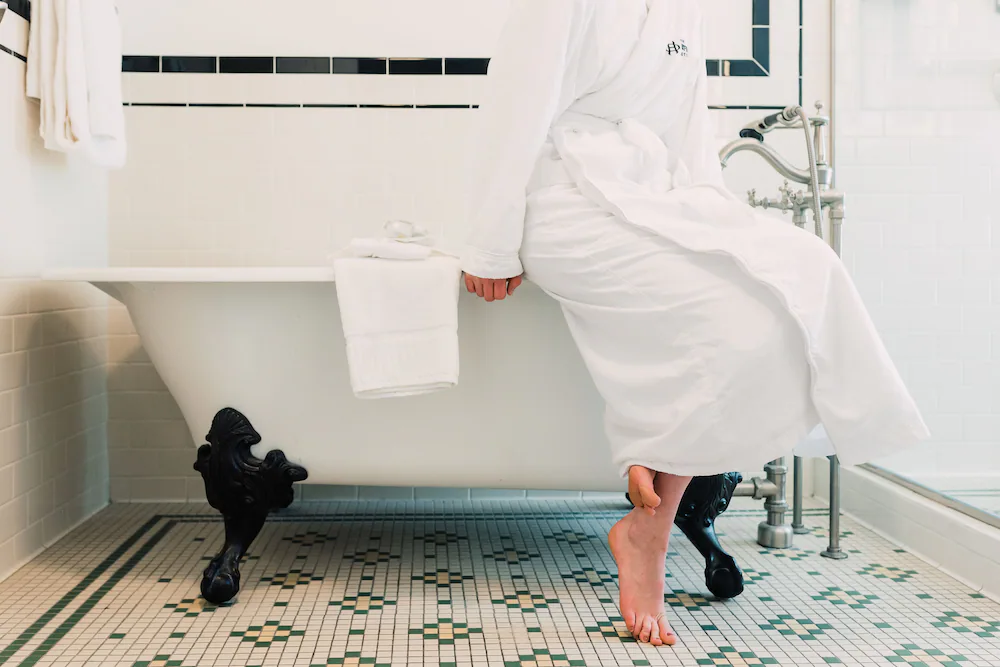 Bathroom amenities