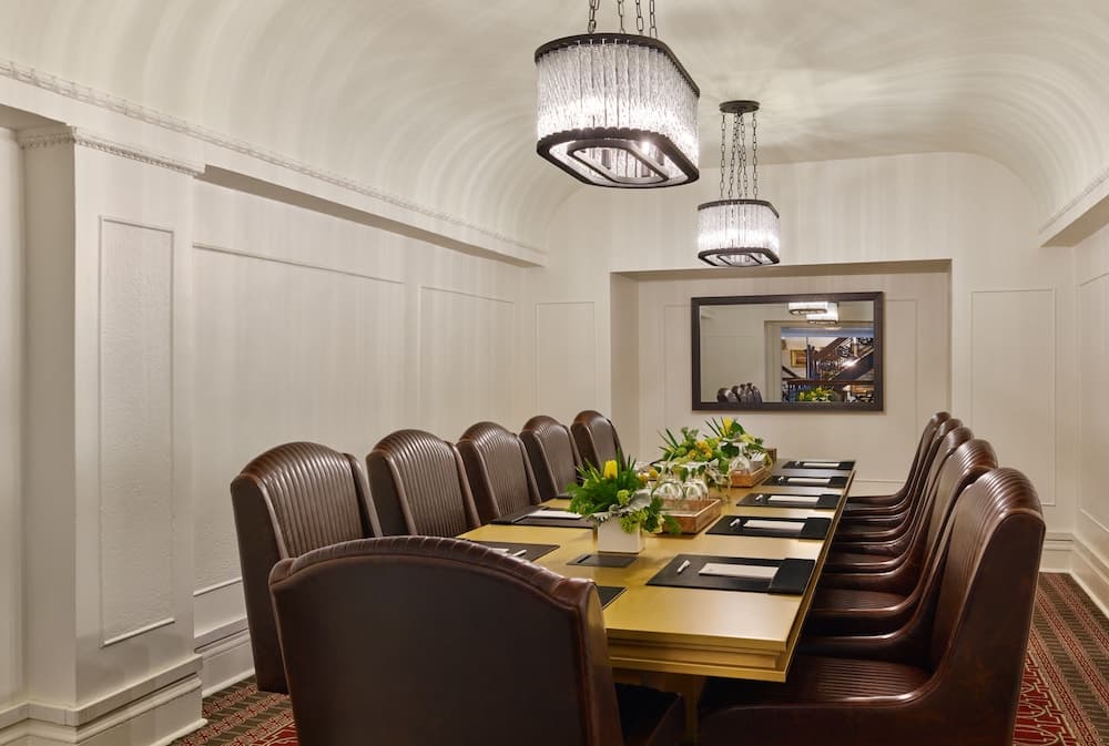 Meeting facility