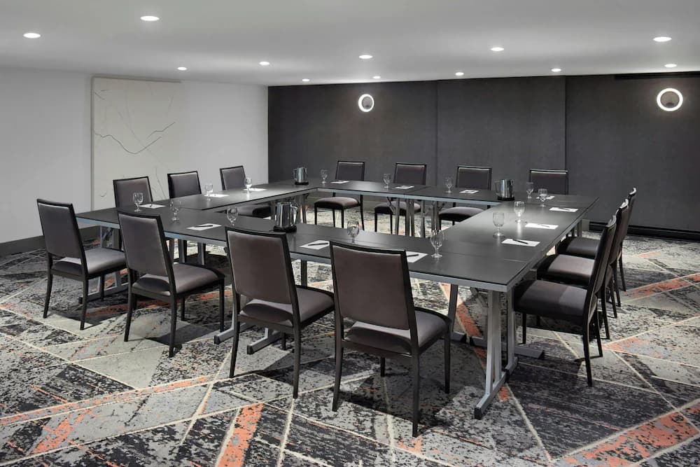 Meeting facility