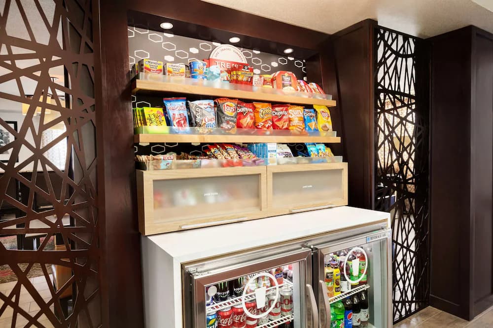 Snack bar
