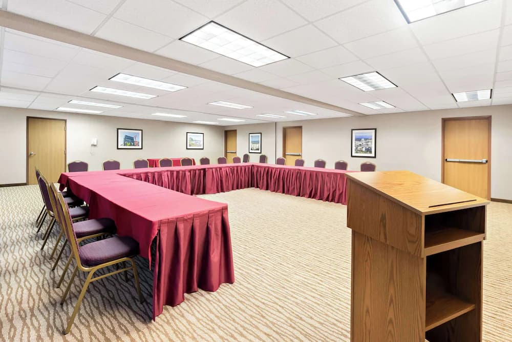 Meeting facility