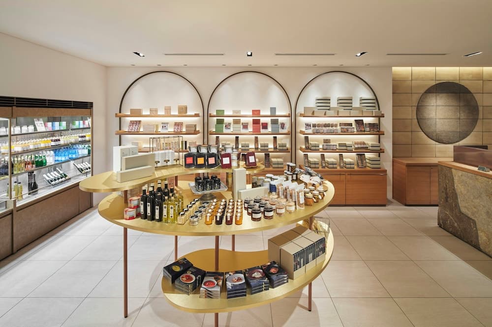Gift shop