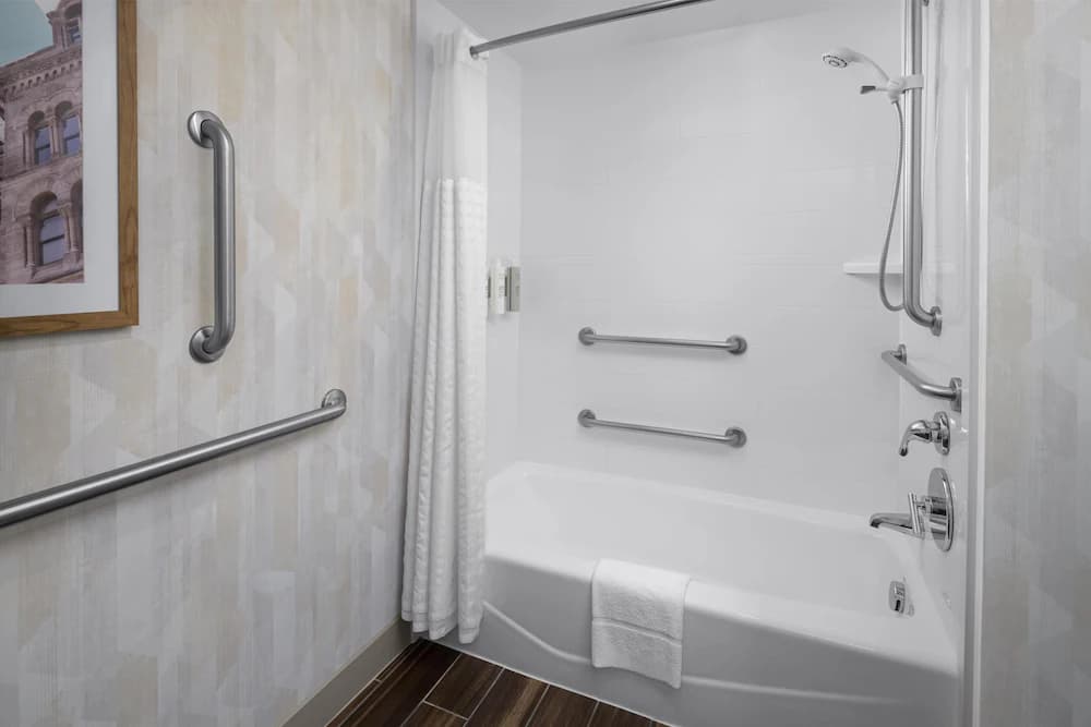 Bathroom shower
