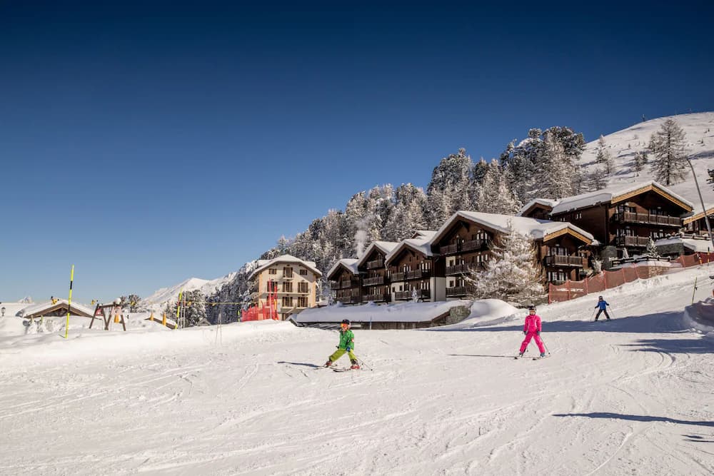 Snow and ski sports