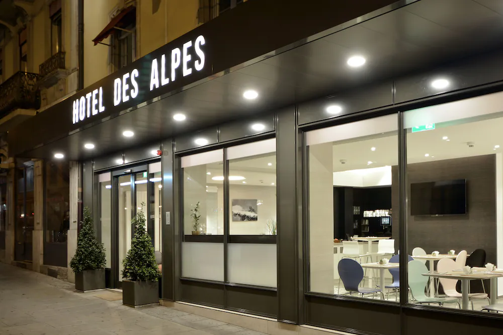 Front of property - evening/night