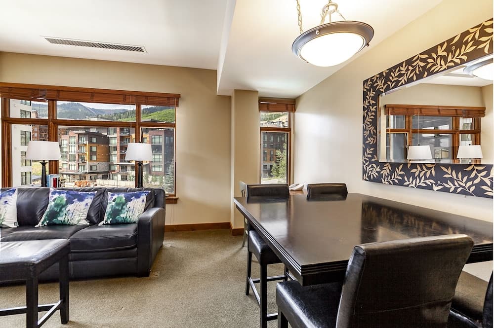 In-room dining
