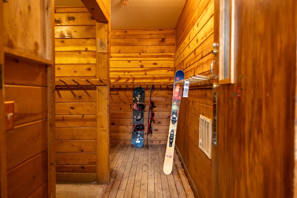 Skiing