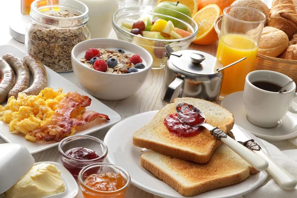 Breakfast buffet
