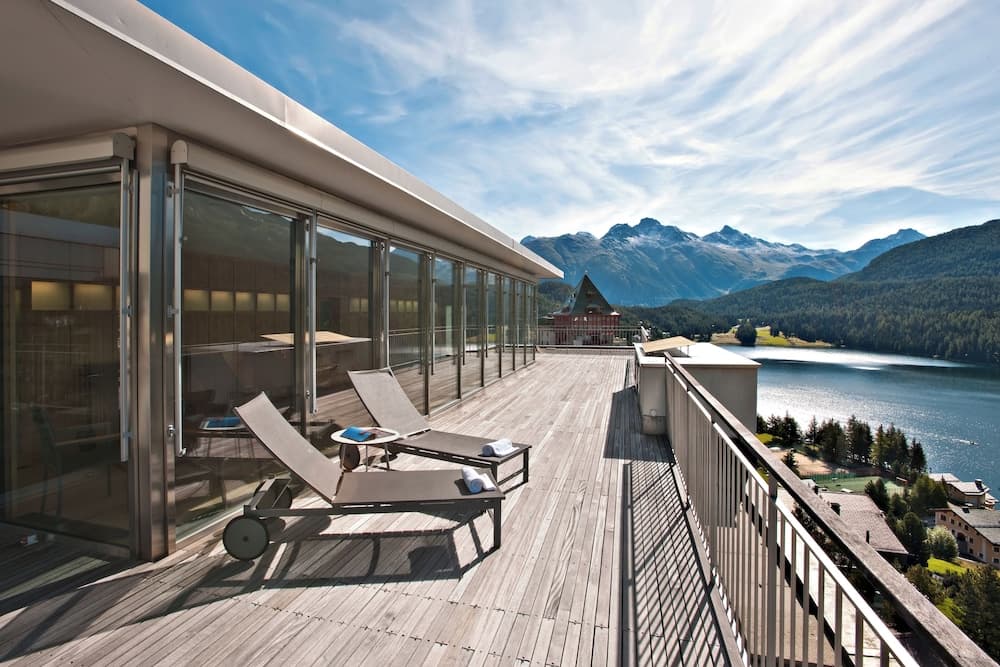 Primary image