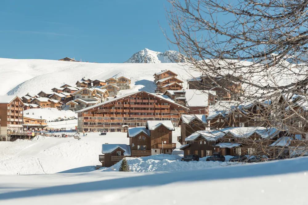 Skiing