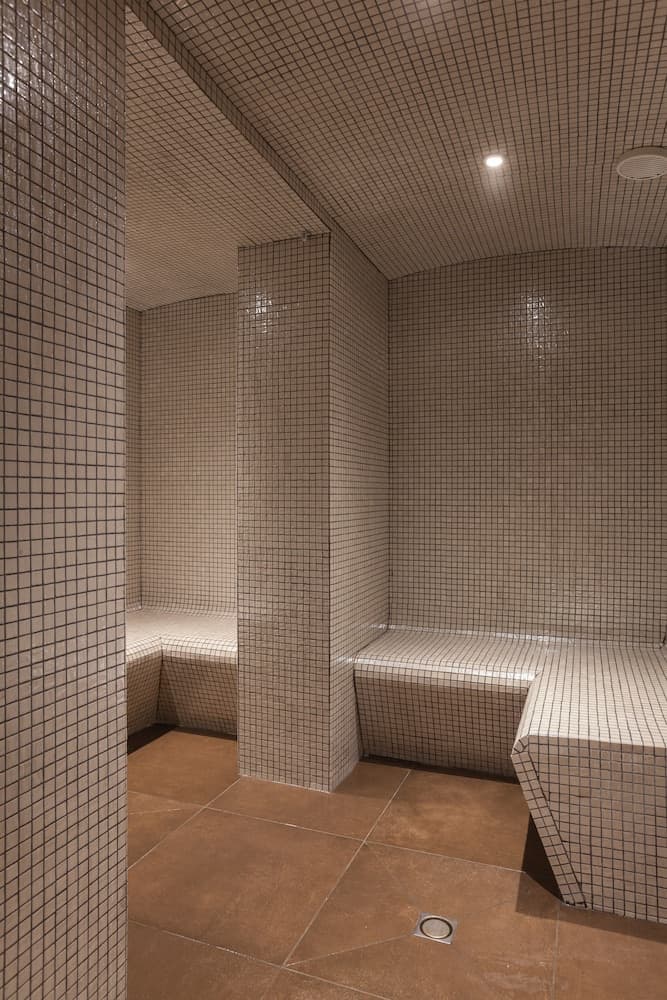 Steam room