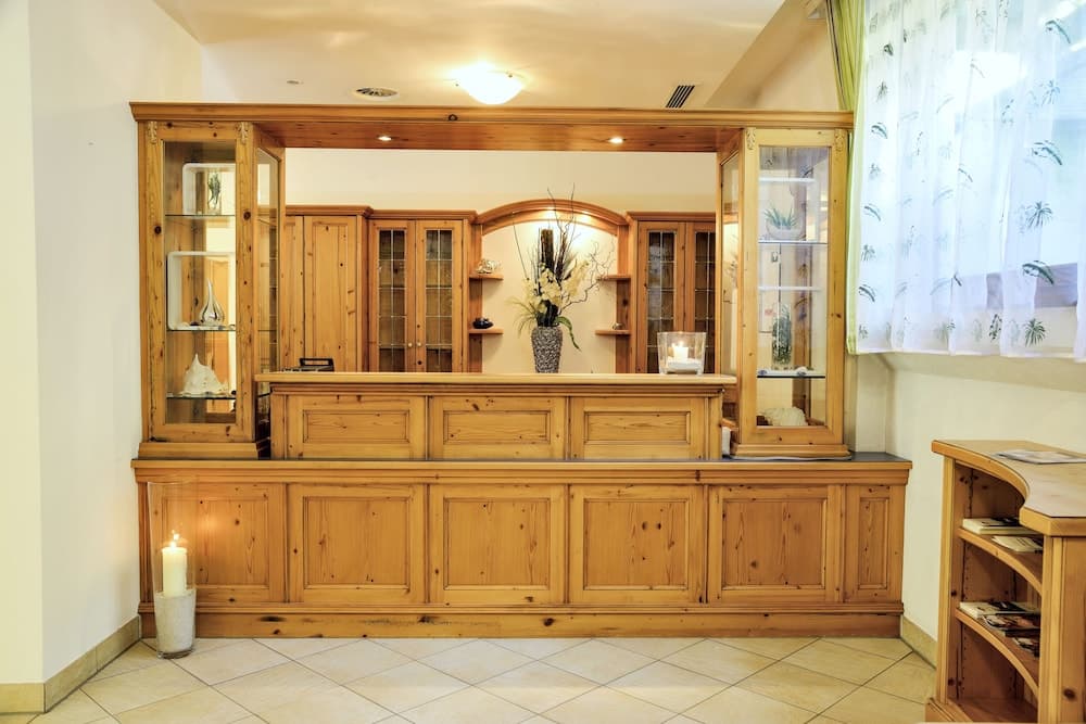 Spa reception
