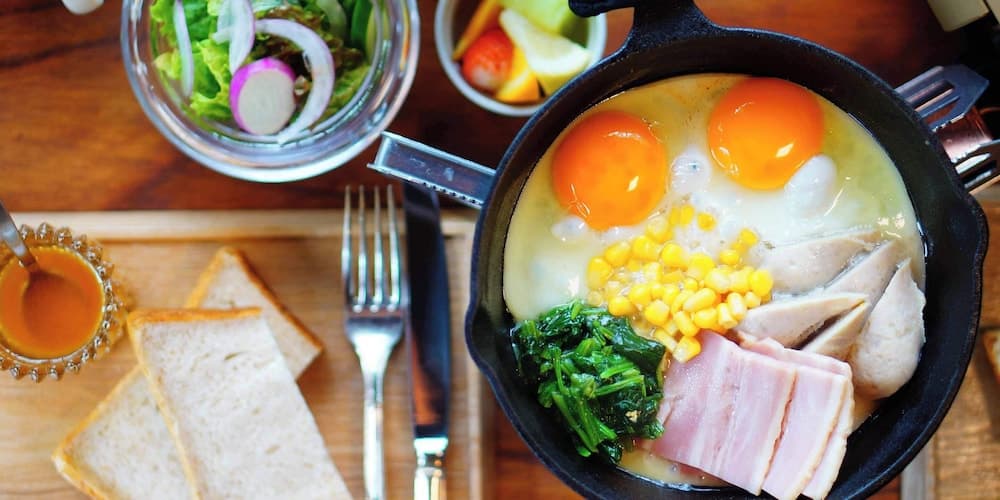 Breakfast meal
