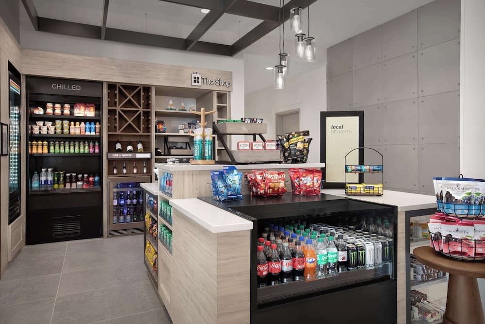 Snack bar