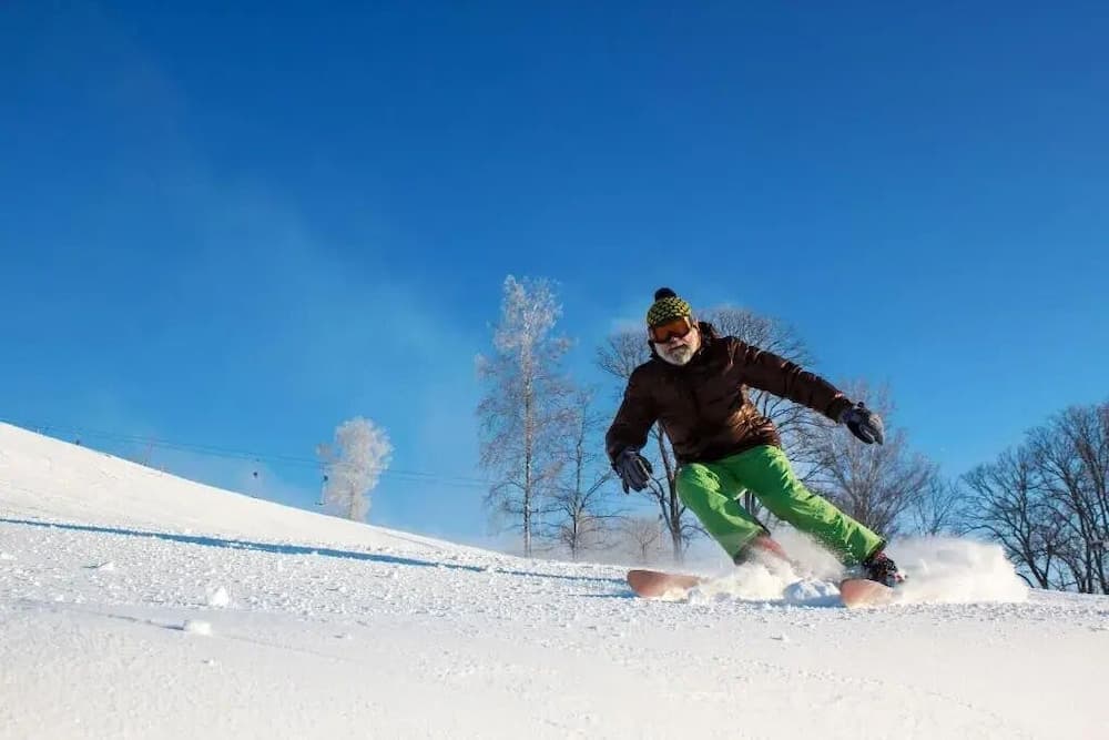 Snow and ski sports