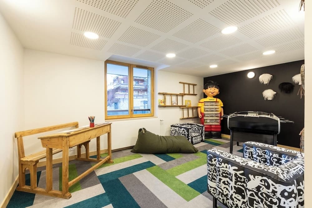 Game room