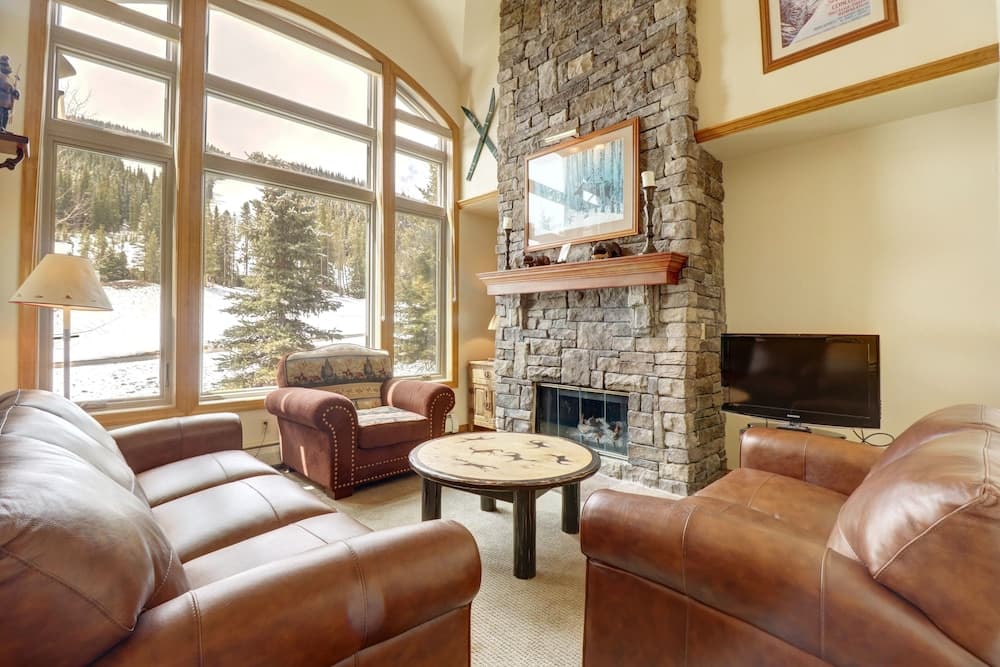 Primary image