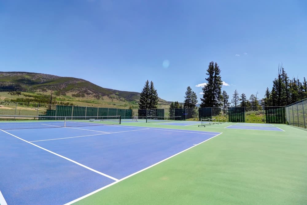 Sport court
