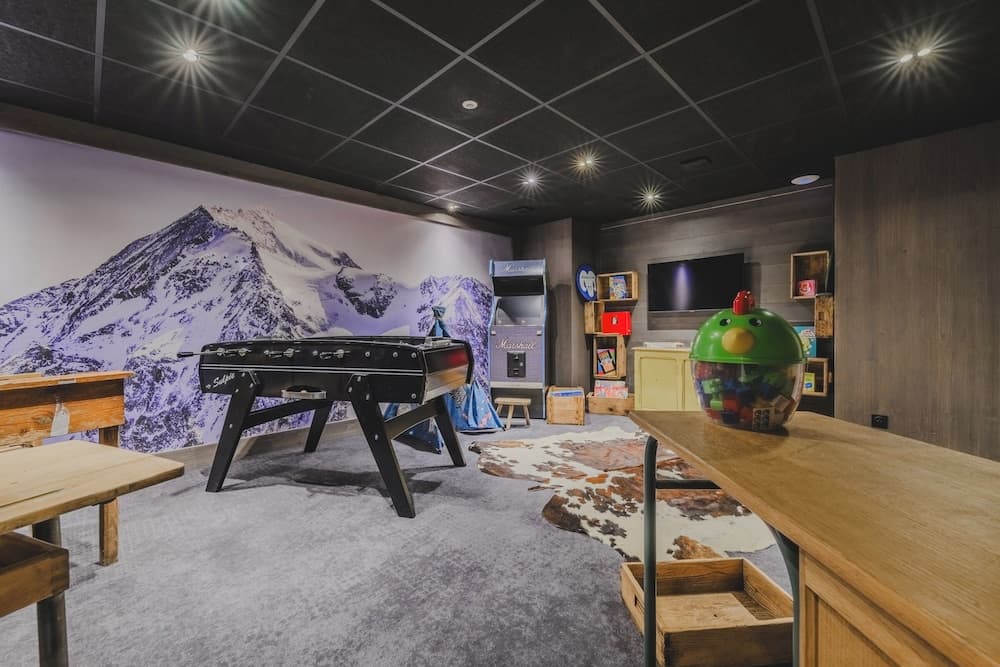 Game room