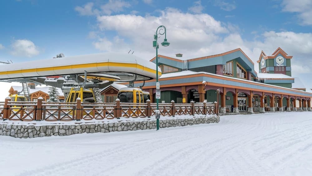 Snow and ski sports