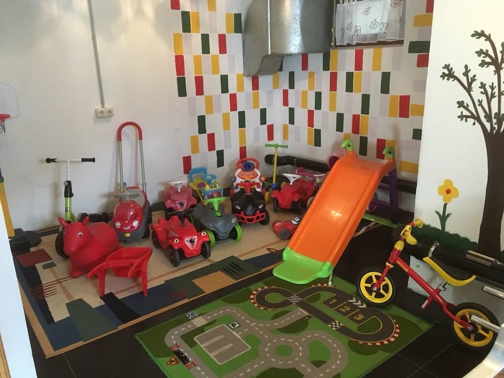 Children's play area - indoor