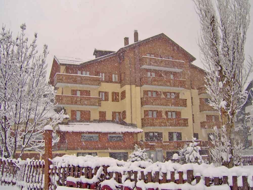 Primary image