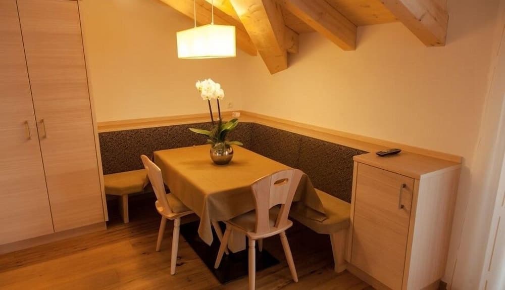 In-room dining