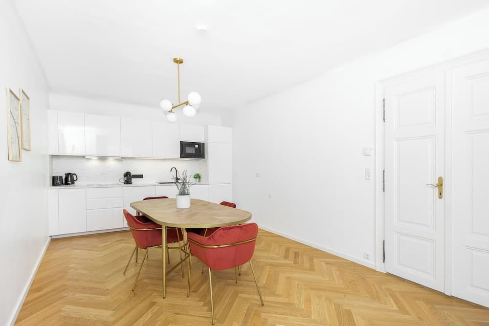 In-room dining