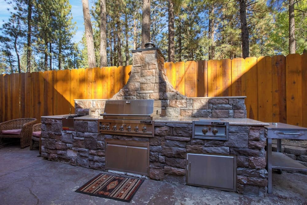 BBQ/picnic area