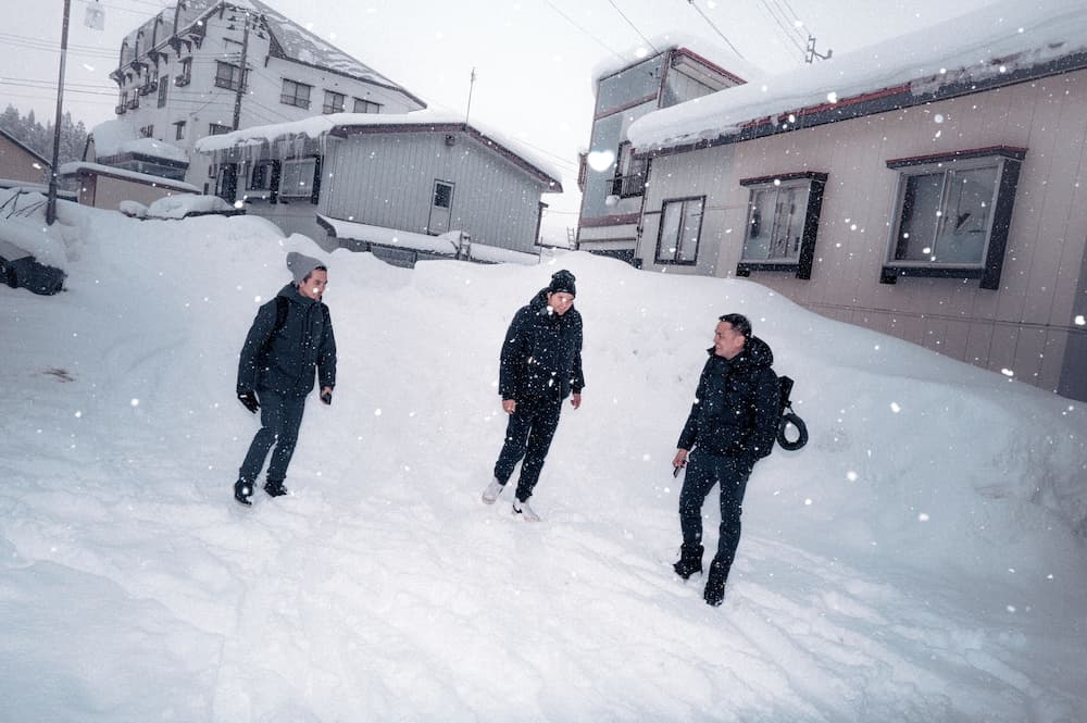 Snow and ski sports