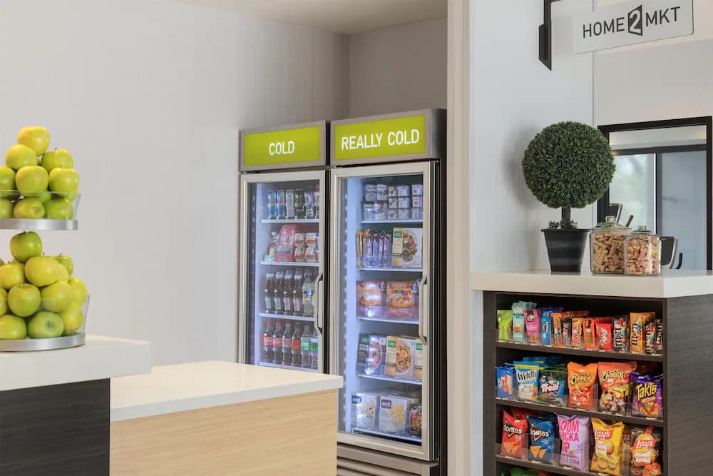Snack bar