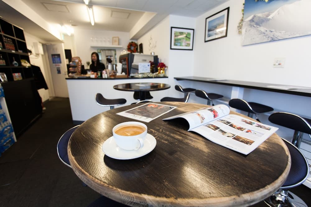 Cafe