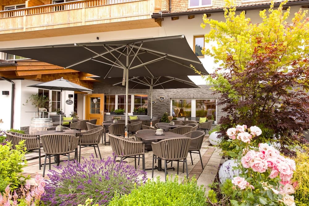 Sundeck