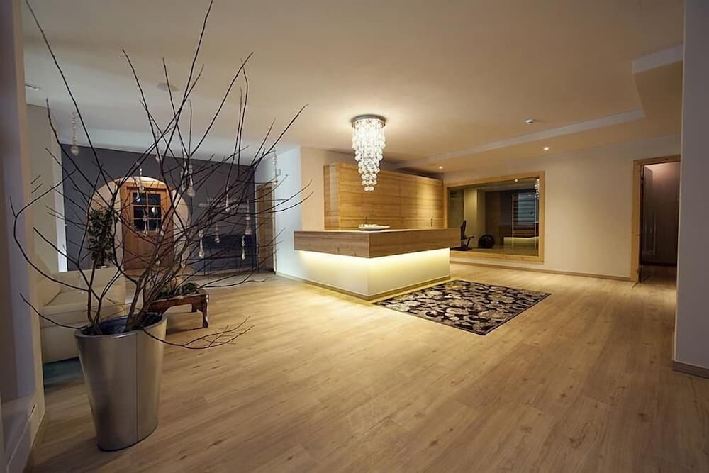 Spa reception