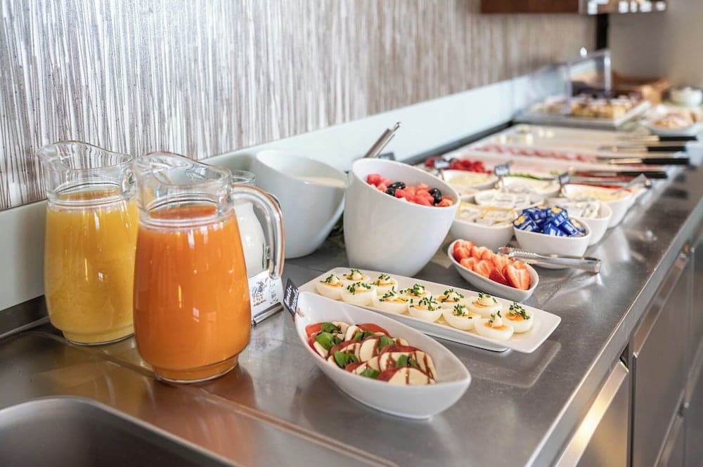 Breakfast buffet