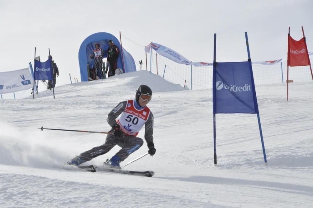 Snow and ski sports