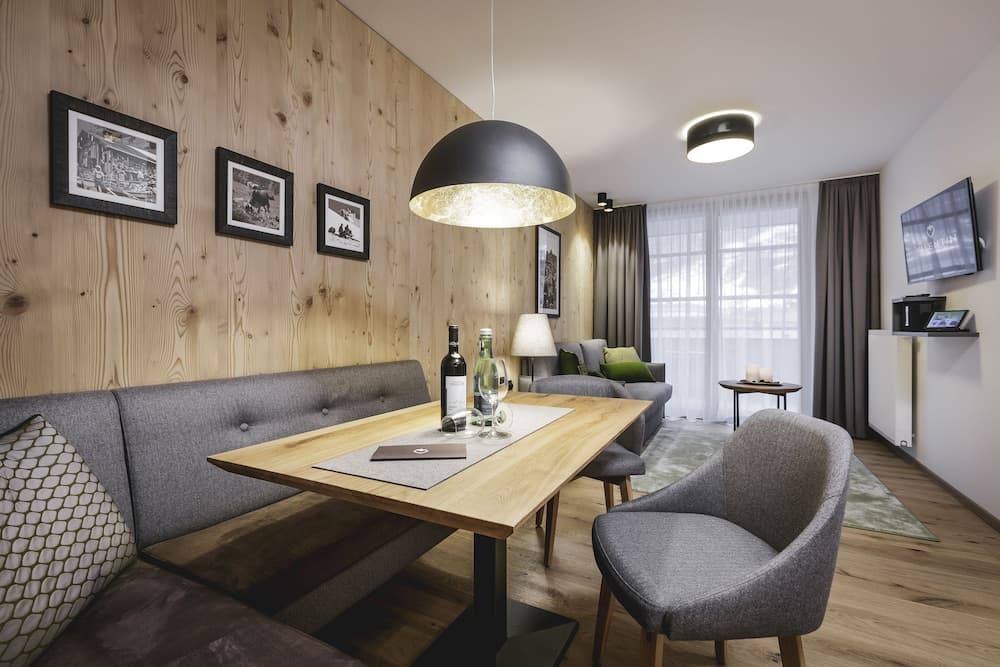In-room dining