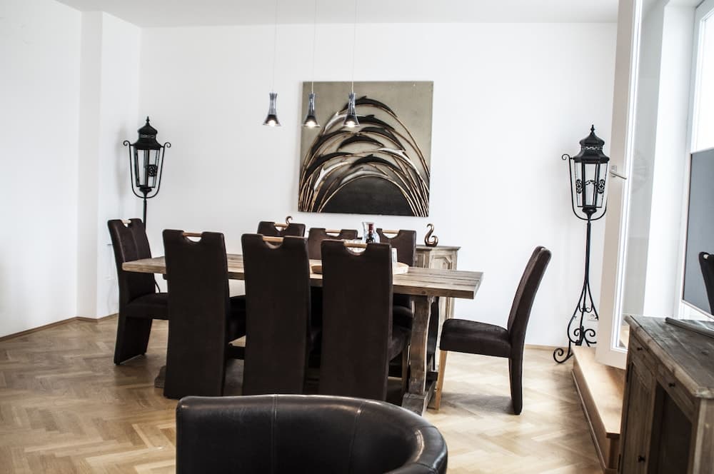In-room dining