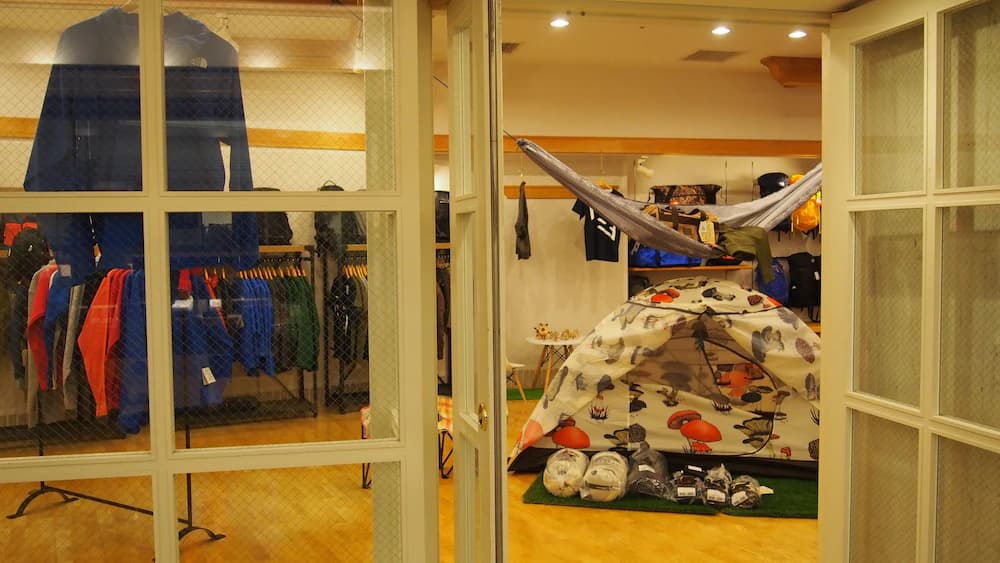 Gift shop