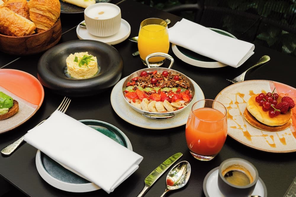 Breakfast meal