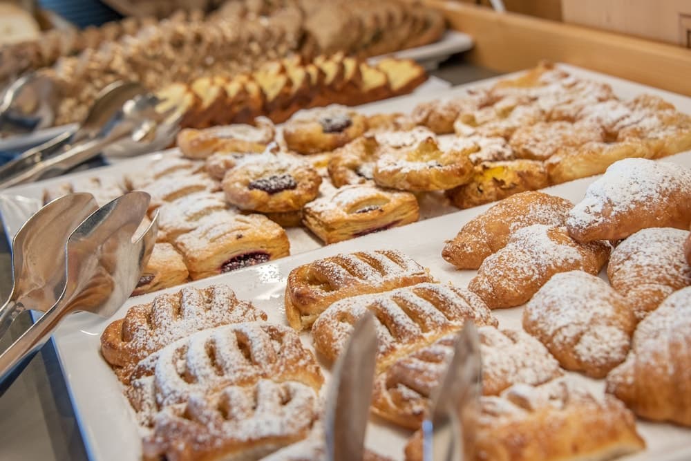 Breakfast buffet