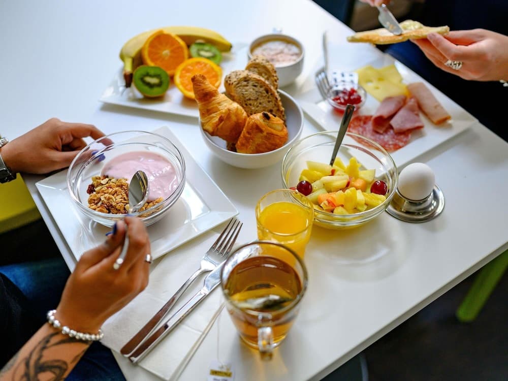 Breakfast area